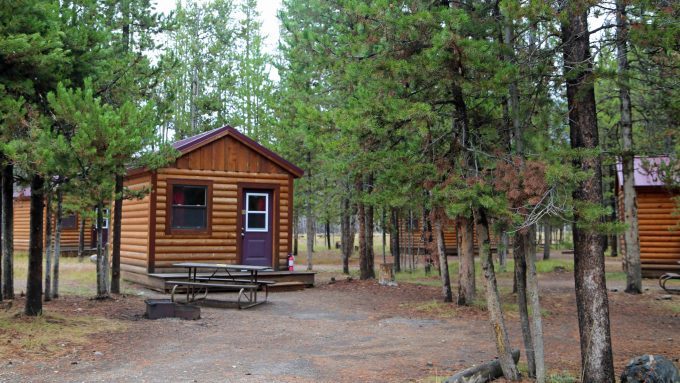 Cabins at Flagg Ranch - Park Ranger John