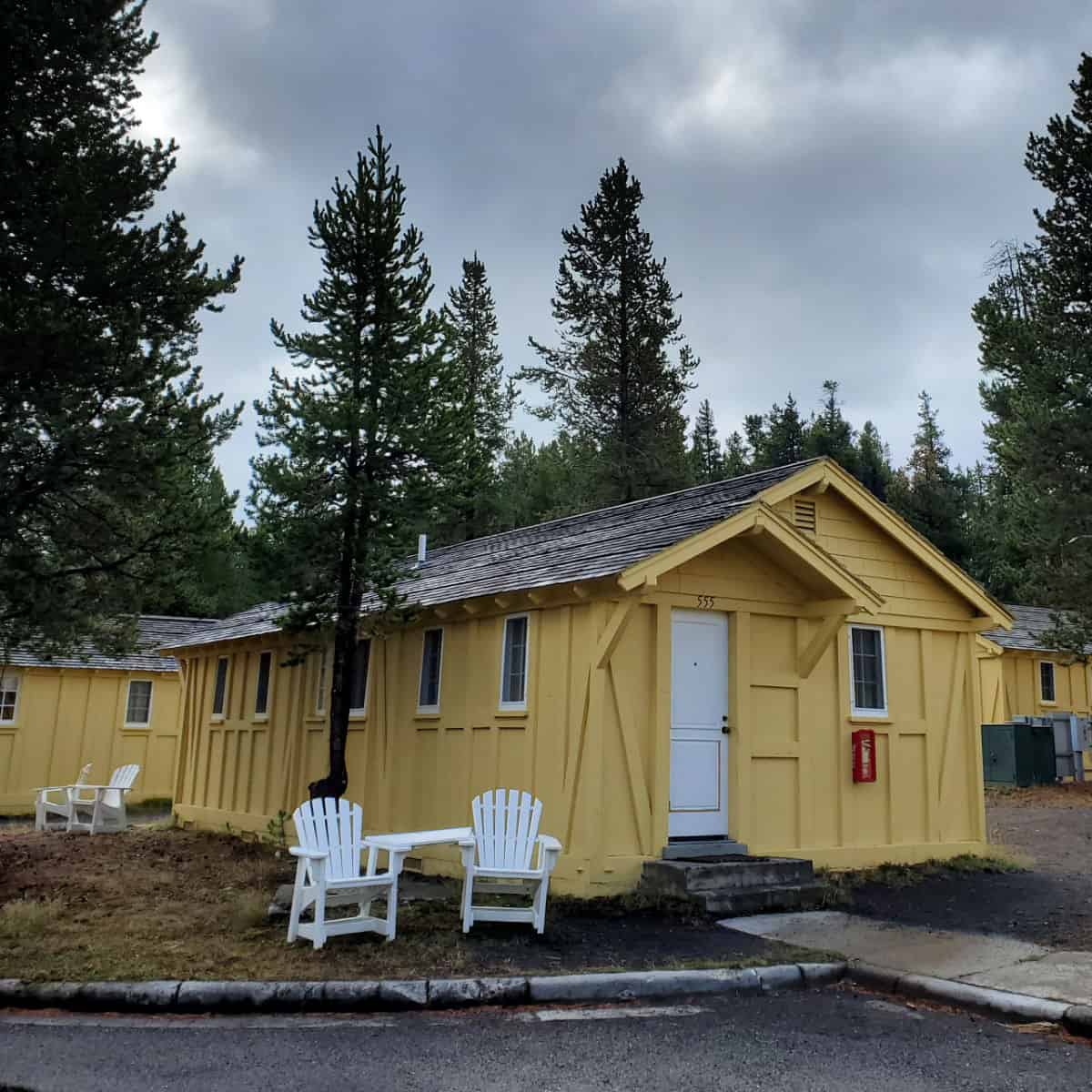 Lake Yellowstone Cabins at Yellowstone National Paark 