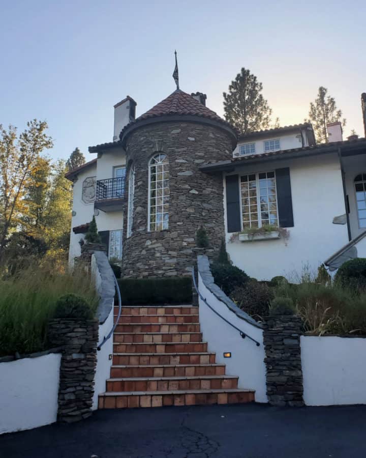 Chateau Du Sureau in Oakhurst California