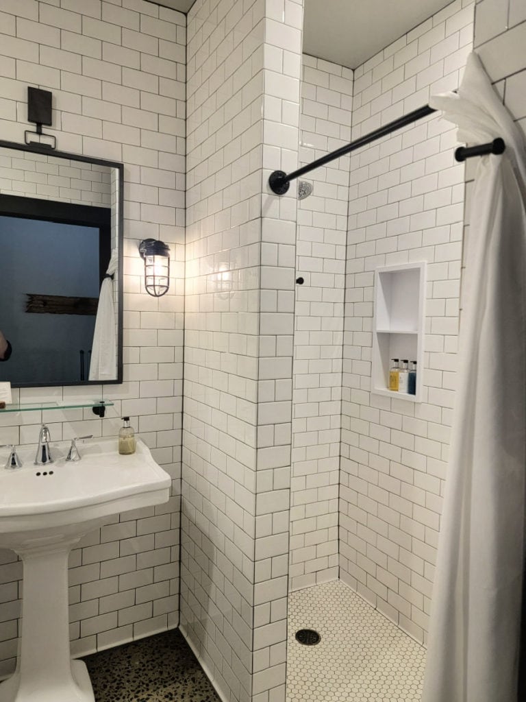 Bathroom in hotel room at the Cantilever Hotel